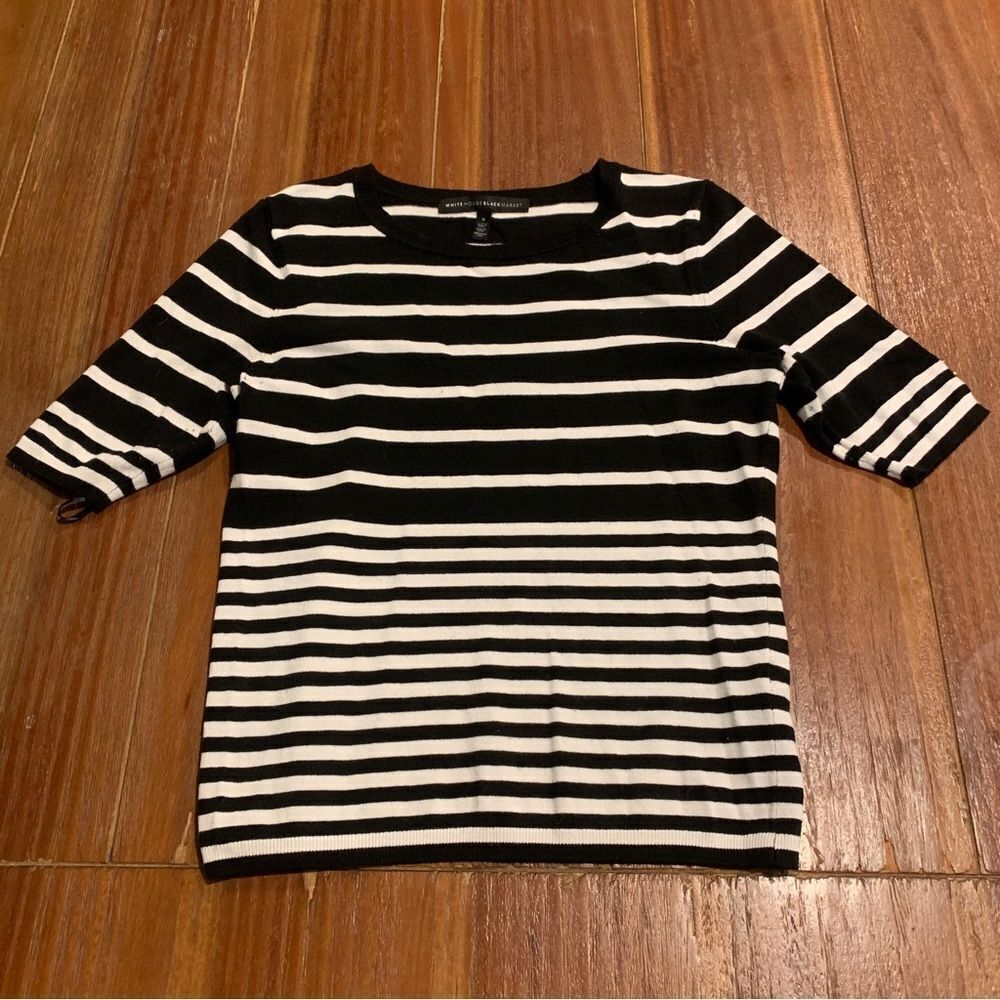 White House Black Market Striped Short Sleeve Pullover Sweater Small